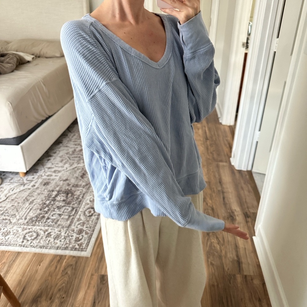 Aerie Light Blue V-Neck Waffle Knit Top